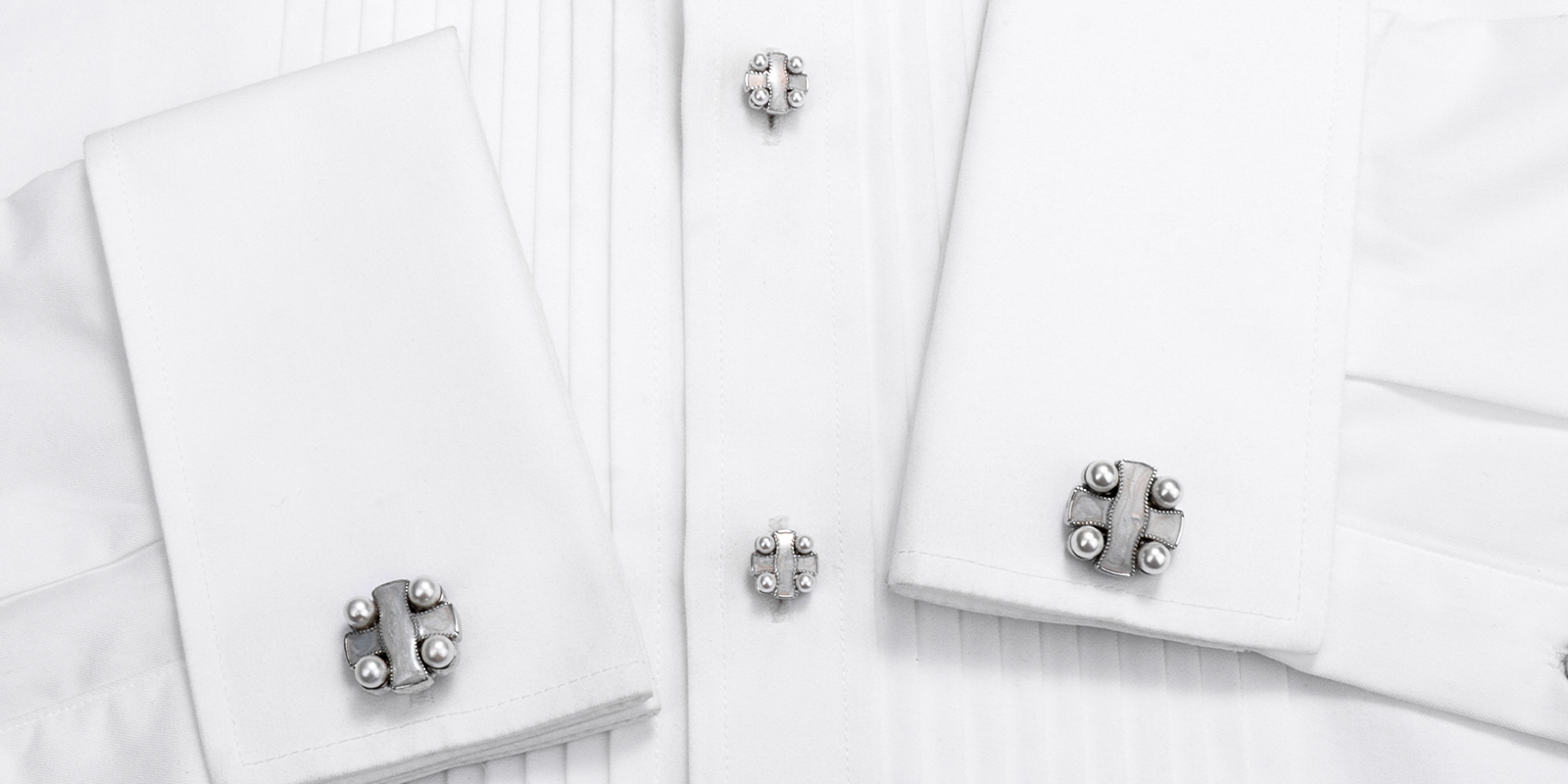 How Can Artificial Pearl Cufflinks Be Made More Elegant And Versatile?